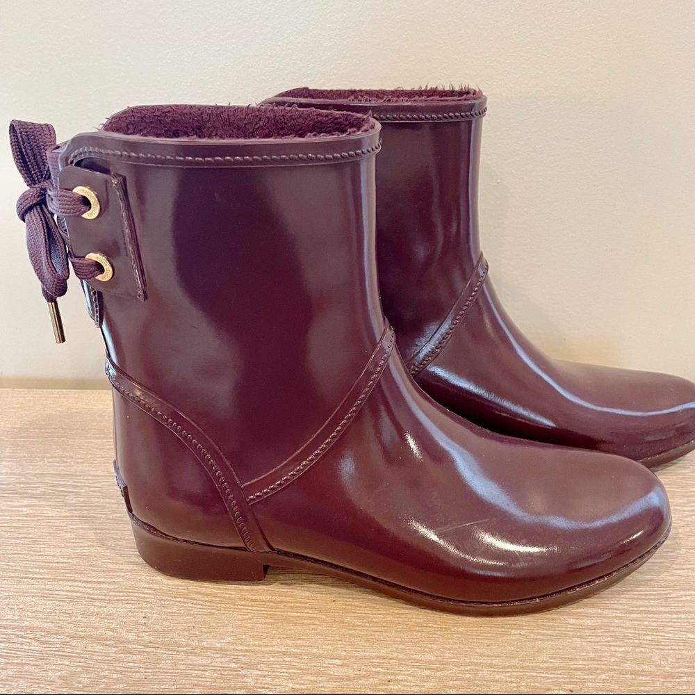 (SOLD) Michael Kors Back Tie Rain Booties Boot Size 8